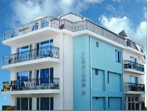 Albatros 2 Family Hotel Китен Екстер'єр фото